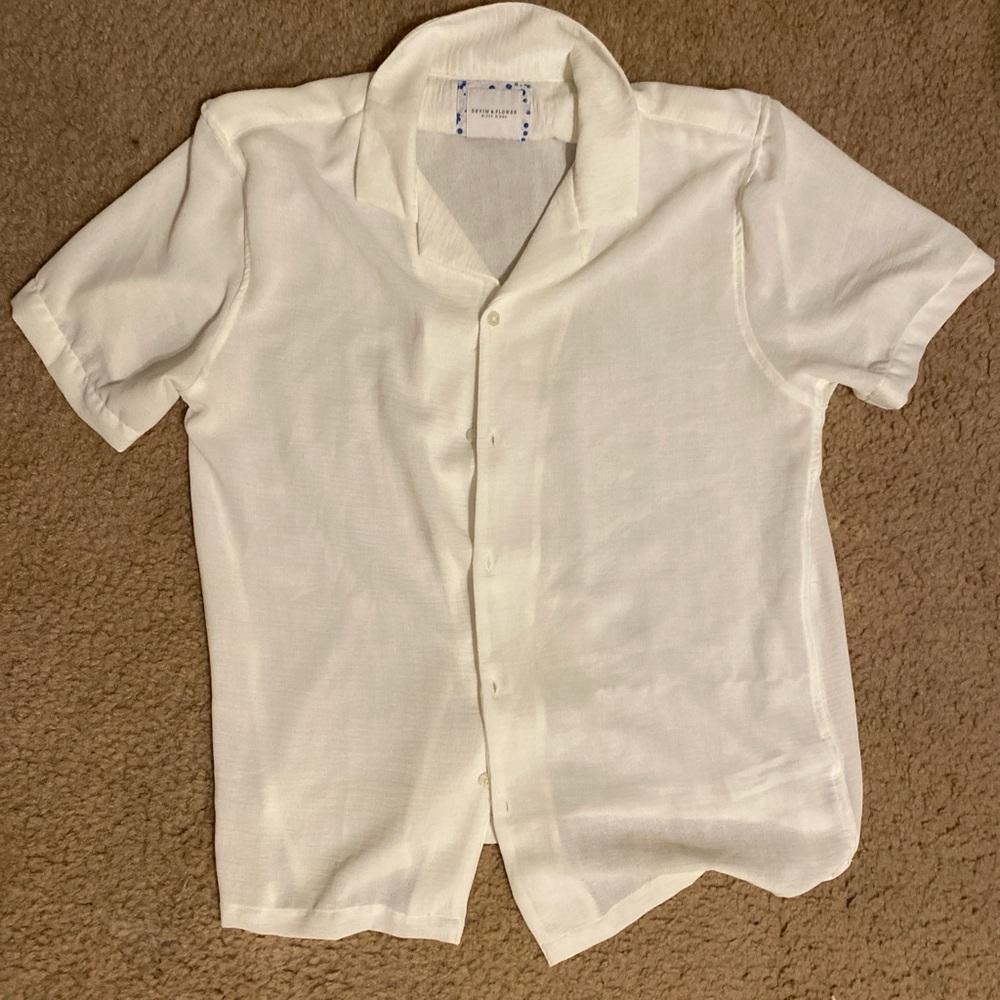 White button shirt
